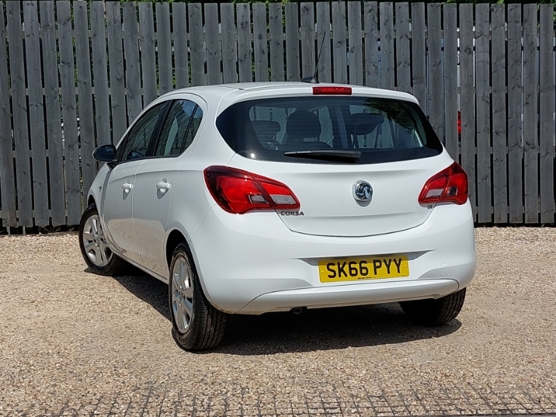Vauxhall Corsa 1.4 75 Ecoflex Design SK66PYY White #2