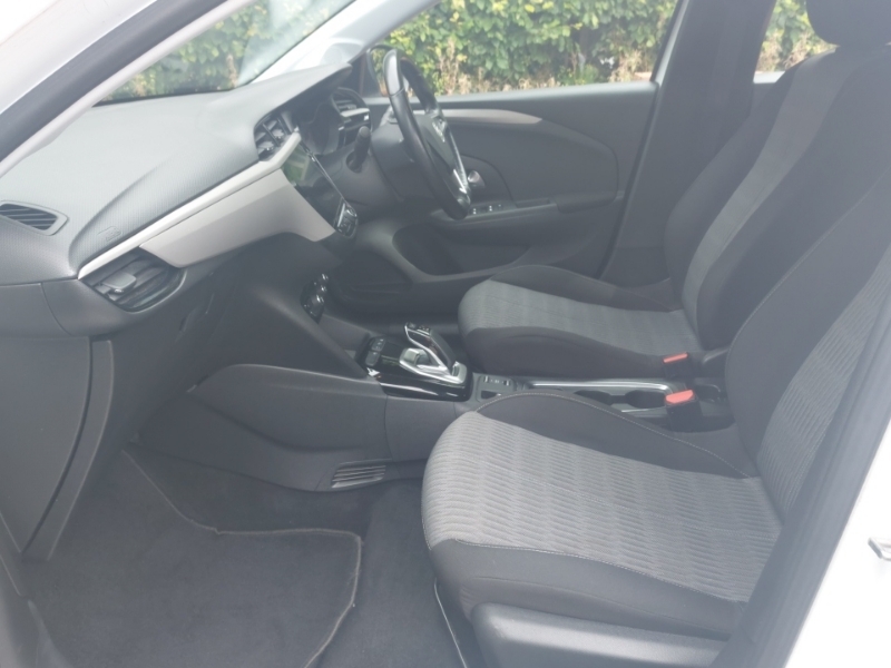 Vauxhall Corsa-e 100Kw Se Nav 50Kwh 11Kwch White #5
