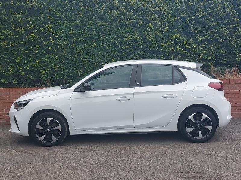 Vauxhall Corsa-e 100Kw Se Nav 50Kwh 11Kwch White #4