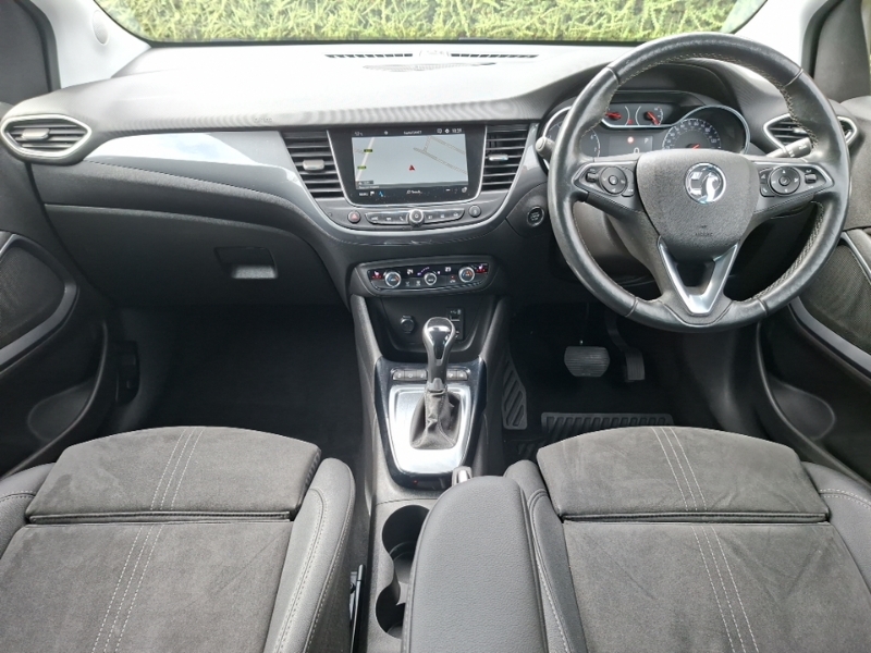 Vauxhall Crossland 1.5 Turbo D 120 Ultimate Nav Orange #3