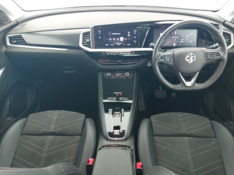 Vauxhall Grandland 1.5 Turbo D Ultimate Black #3