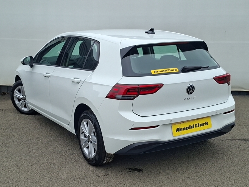 Volkswagen Golf 1.0 Tsi Life GF22VYR White #2