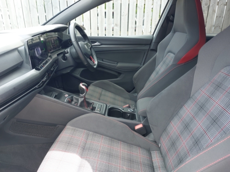 Volkswagen Golf 2.0 Tsi Gti NG21OBO White #5