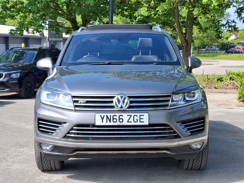 Volkswagen Touareg Touareg V6 R-line Tdi Bluemotion Technology White #14