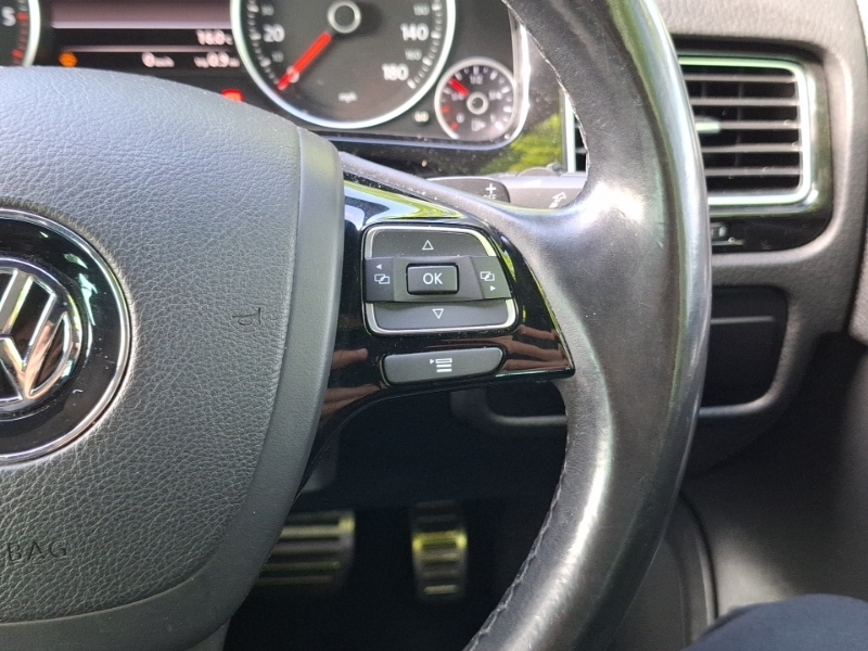 Volkswagen Touareg Touareg V6 R-line Tdi Bluemotion Technology White #13