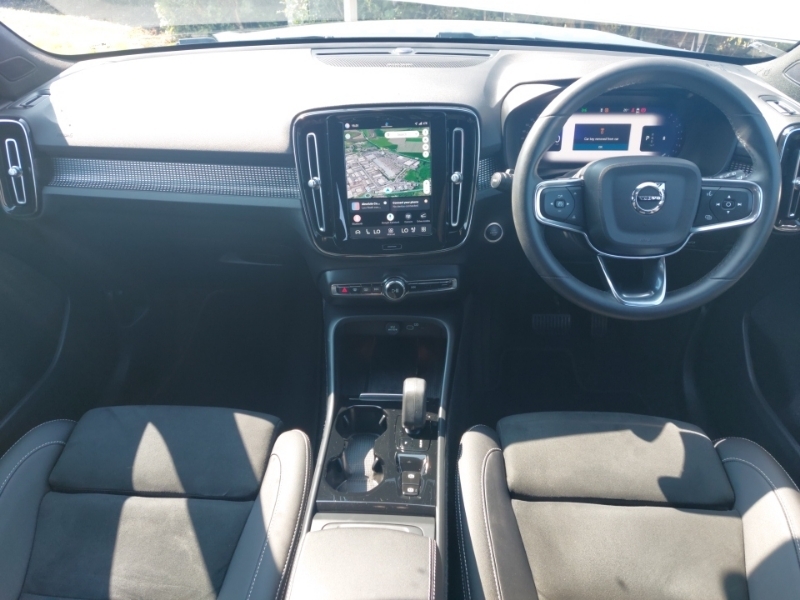 Volvo XC40 2.0 B3p Ultimate Dark OX73DNN Black #3