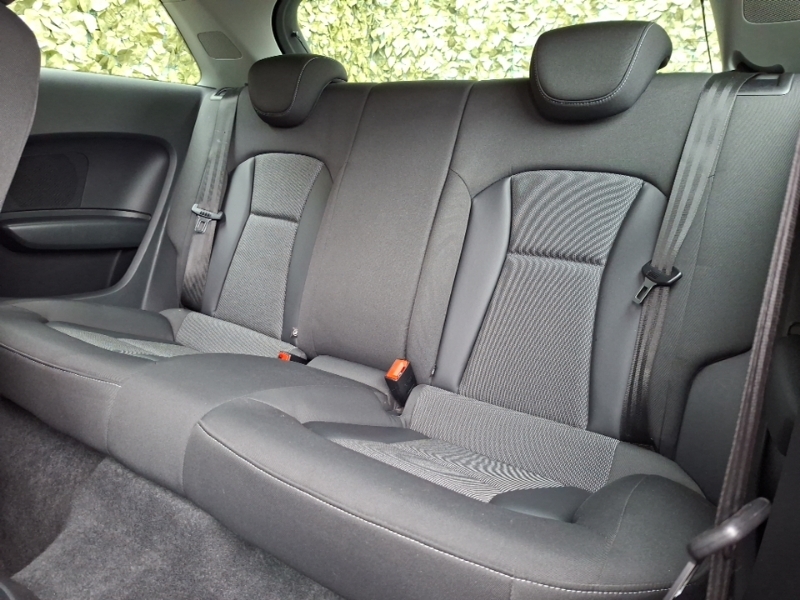Audi A1 1.6 Tdi Sport Blue #6