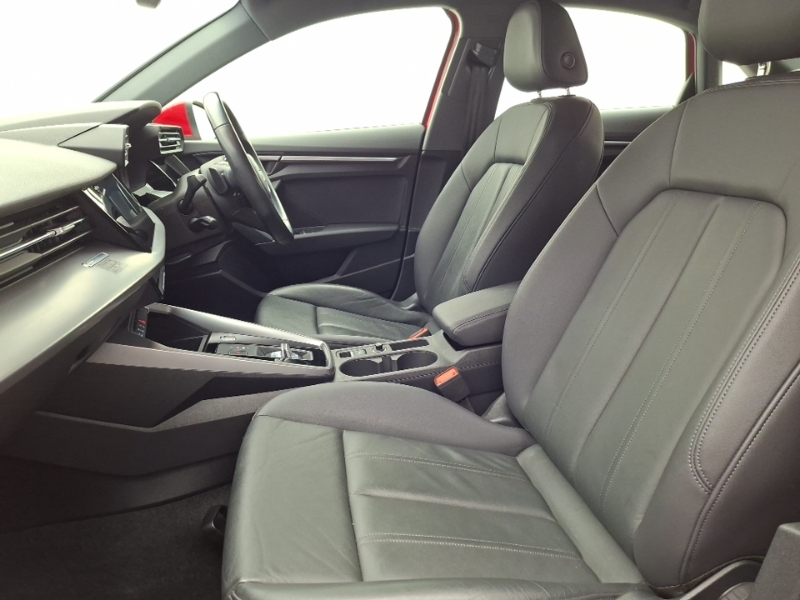 Audi A3 35 Tfsi Sport S Tronic RJ73EKM Red #5