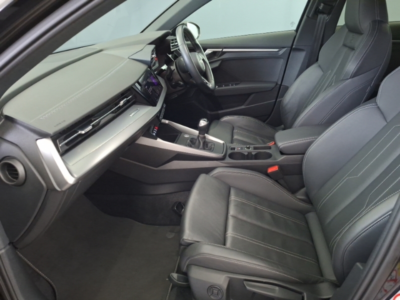 Audi A3 30 Tfsi S Line Black #5