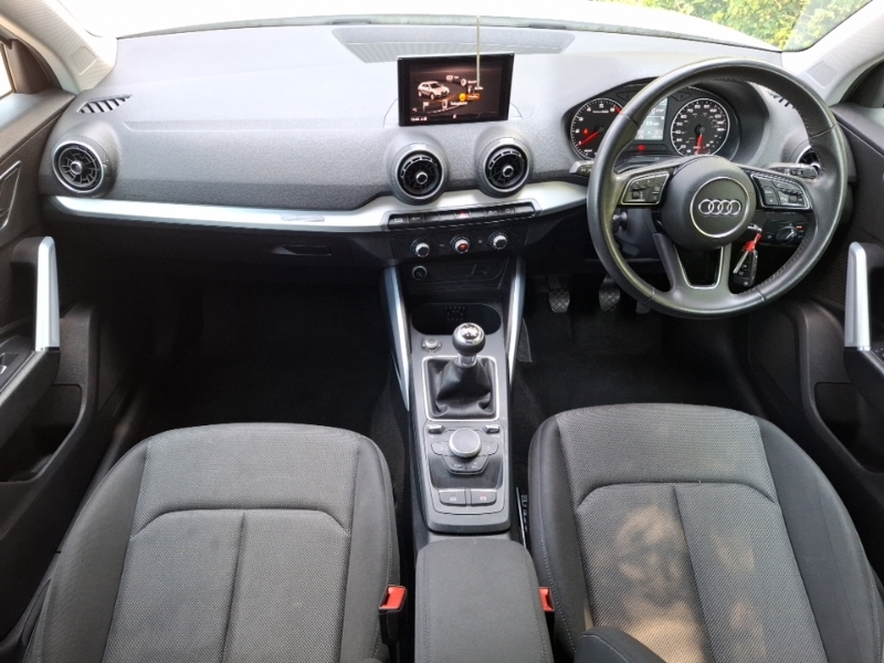 Audi Q2 1.0 Tfsi Sport White #3