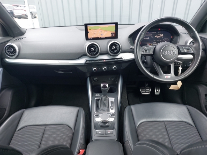 Audi Q2 35 Tfsi S Line S Tronic DF23KJV Grey #3