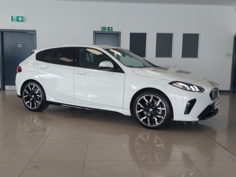BMW 1 Series 120 M Sport Step White