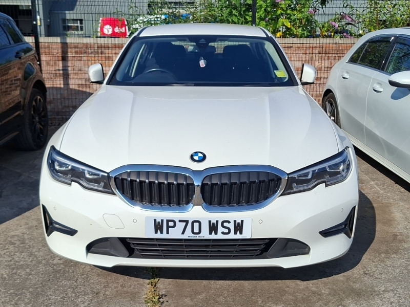 BMW 3 Series 330E Xdrive Se Pro Step White