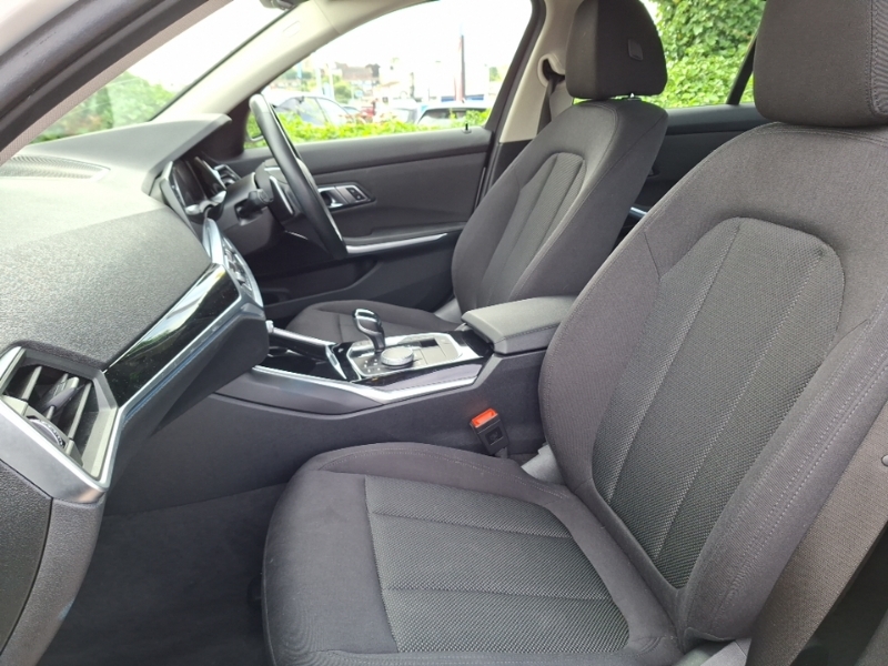BMW 3 Series 330E Xdrive Se Pro Step WP70WSW White #5