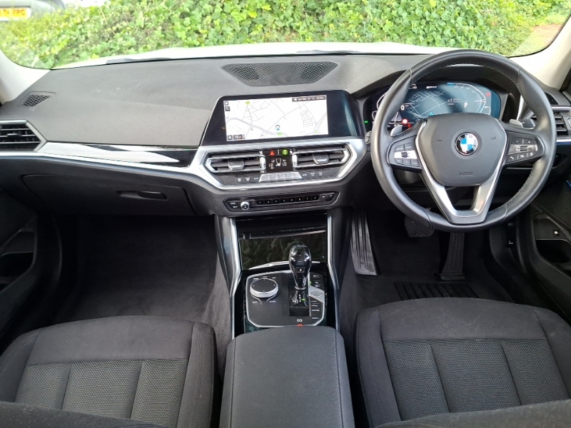 BMW 3 Series 330E Xdrive Se Pro Step WP70WSW White #3