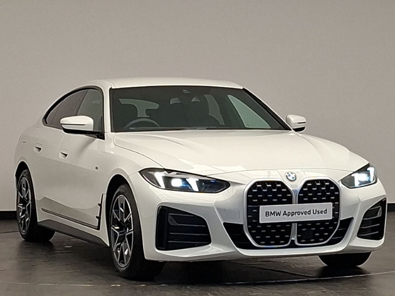BMW 4 Series 420I M Sport Step White