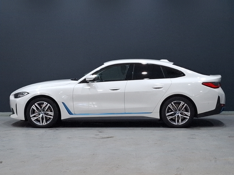 BMW i4 250Kw Edrive40 Sport 83.9Kwh White #4