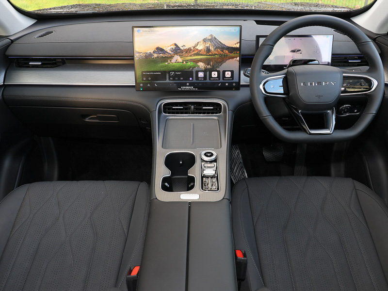 Chery Tiggo 8 1.5T Phev Summit Dht Black #3