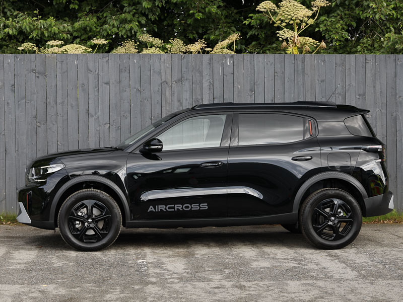 Citroen C3 Aircross 1.2 Hybrid 145 Collection E-dcs6 Black #4