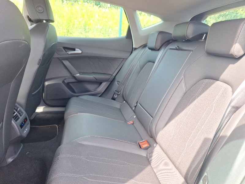 Cupra Formentor 1.5 Tsi 150 V1 Dsg Black #6