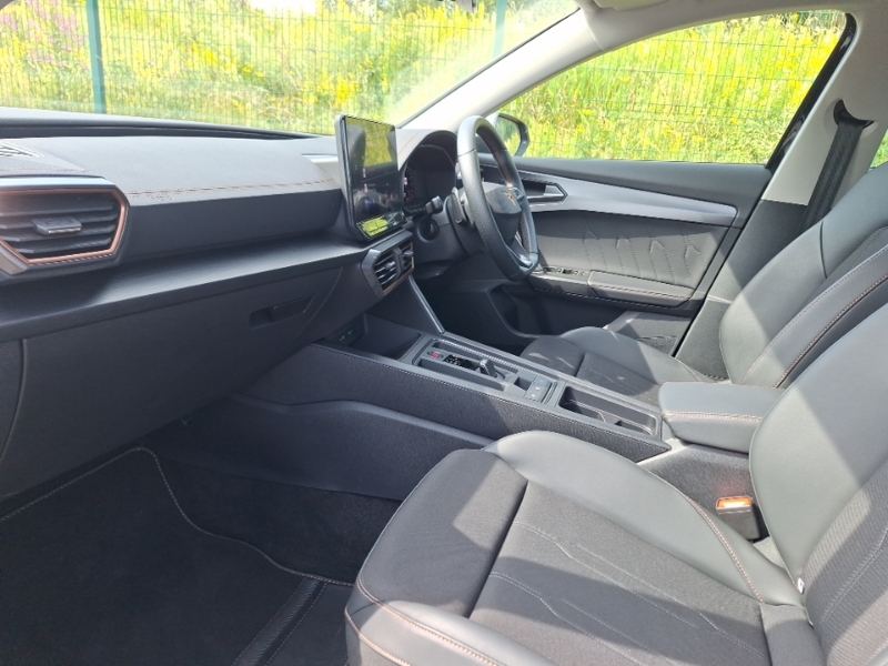 Cupra Formentor 1.5 Tsi 150 V1 Dsg Black #5