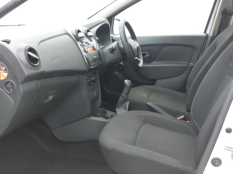 Dacia Sandero 1.0 Sce Essential White #5