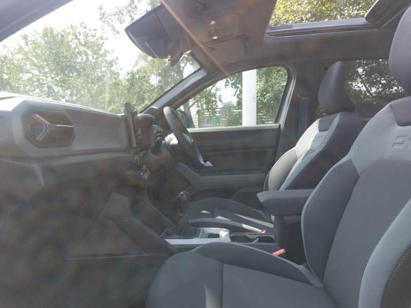 Dacia Bigster 1.2 Tce 140 Journey Blue #5