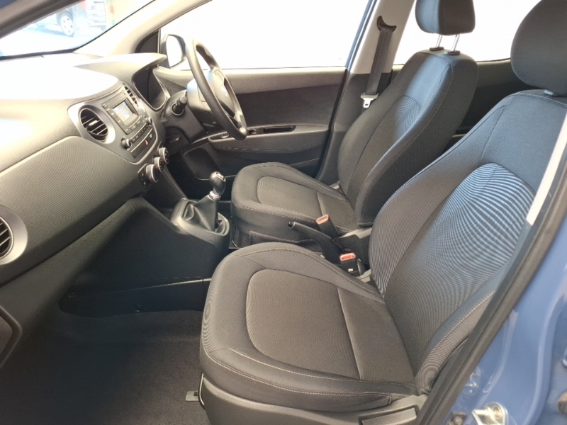 Hyundai I10 1.0 Se ST67RJZ Blue #5