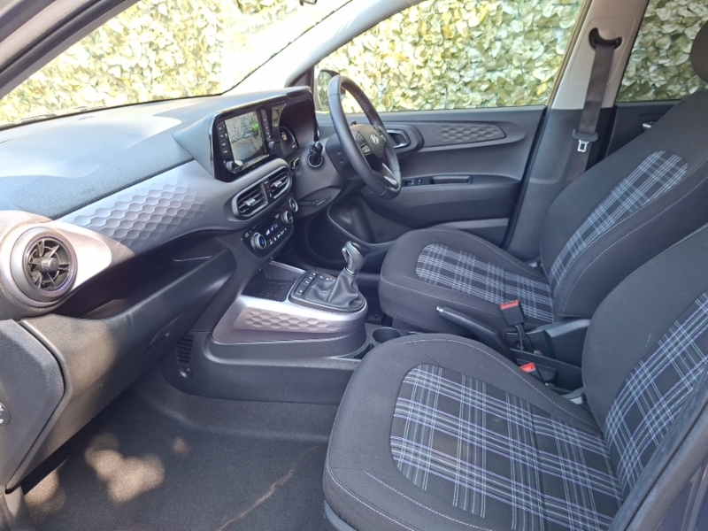 Hyundai I10 1.2 79 Premium Nav SD74HAX Grey #5