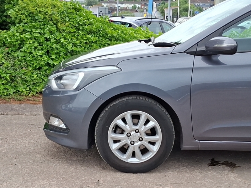 Hyundai I20 1.0 T-gdi Premium Nav Coupe Euro White #18