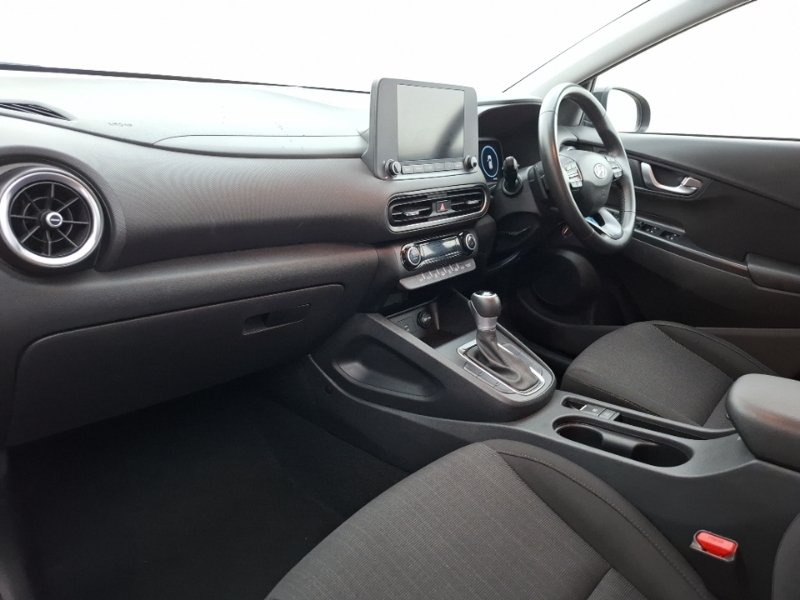 Hyundai Kona 1.6 Gdi Hybrid Se Connect Dct Black #5