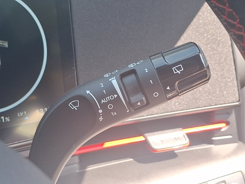Hyundai Kona 160Kw N Line 65Kwh White #16