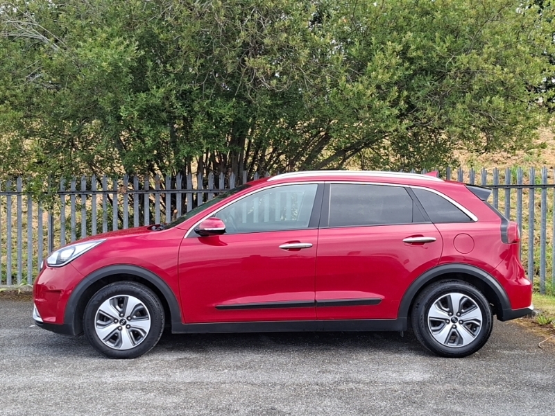 Kia Niro 1.6 Gdi Hybrid 2 Dct Red #4