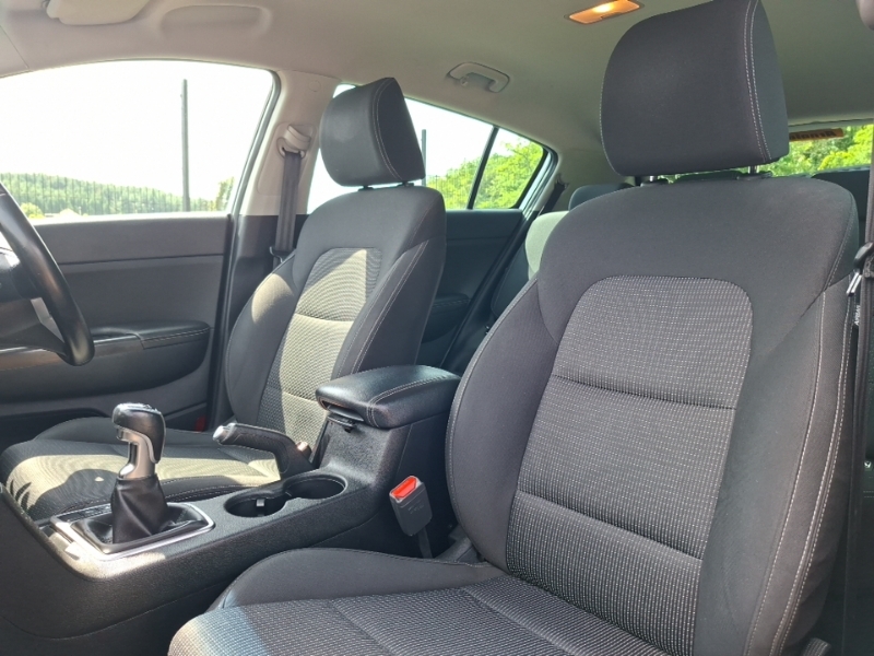 Kia Sportage 1.6 Gdi Isg 2 NXZ4308 White #5
