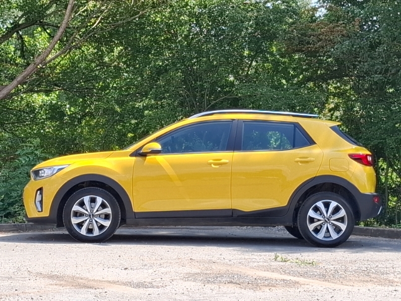 Kia Stonic 1.0T Gdi 99 2 Yellow #4