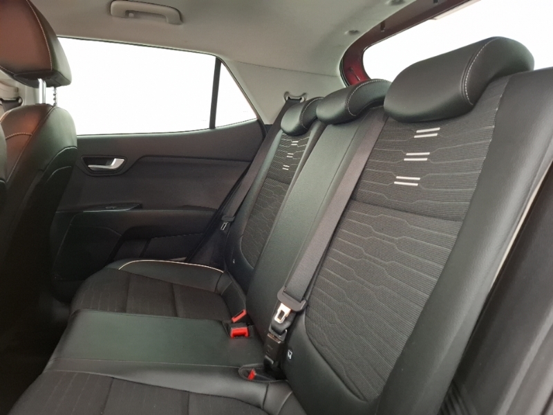 Kia Stonic 1.0T Gdi 48V Gt-line Red #6