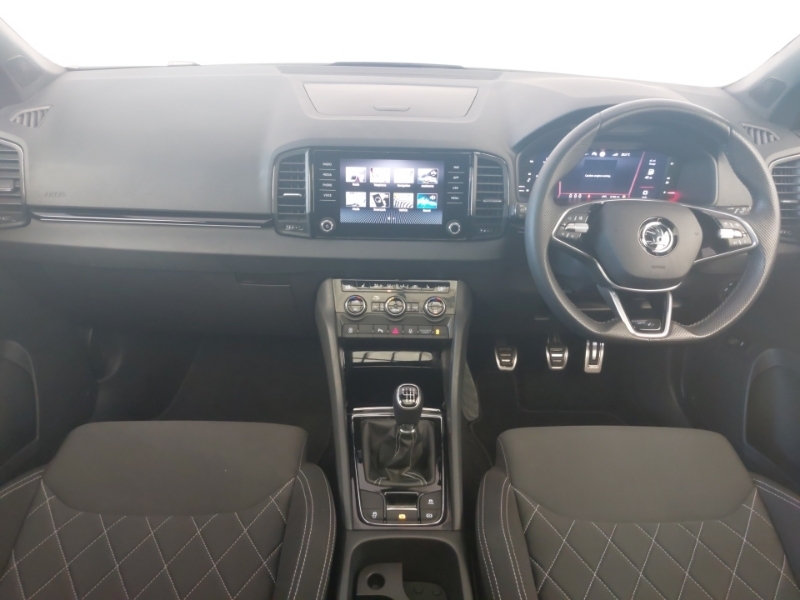 Skoda Karoq 1.5 Tsi Sportline Black #3