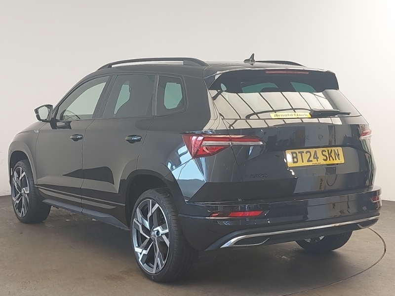 Skoda Karoq 1.5 Tsi Sportline Black #2