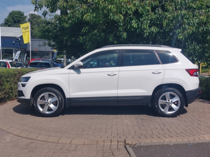 Skoda Karoq 2.0 Tdi Se White #4