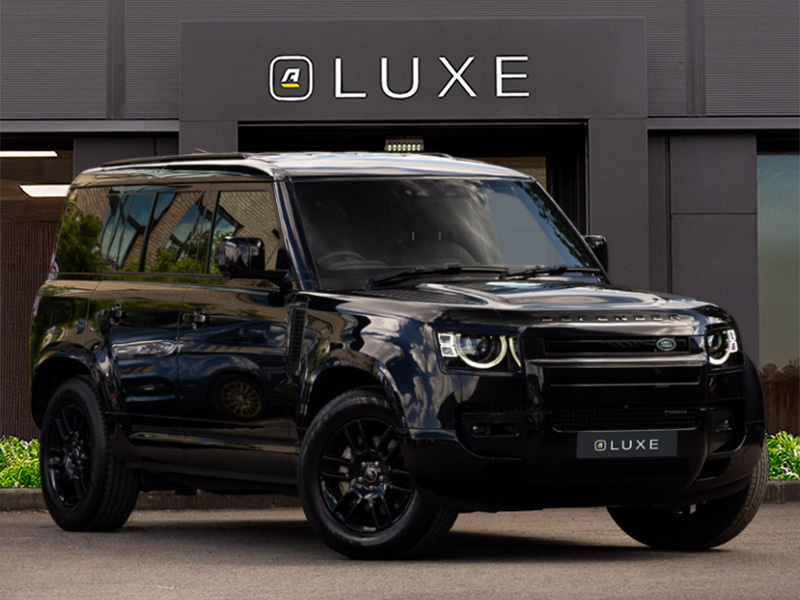 Land Rover Defender 110 2.0 P400e X-dynamic S 110 Black
