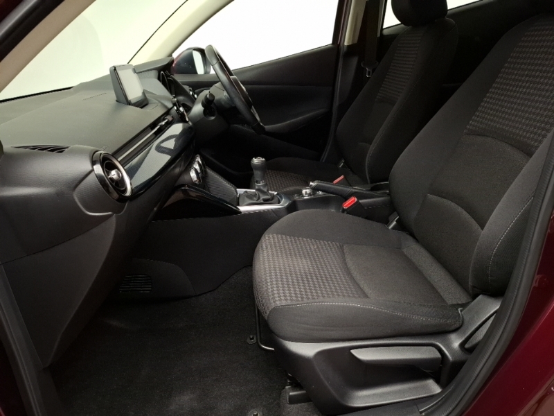 Mazda 2 1.5 Se-l Nav SB68MDF Red #5