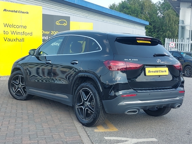 Mercedes-Benz GLA Class Gla 200 Amg Line Executive Black #2