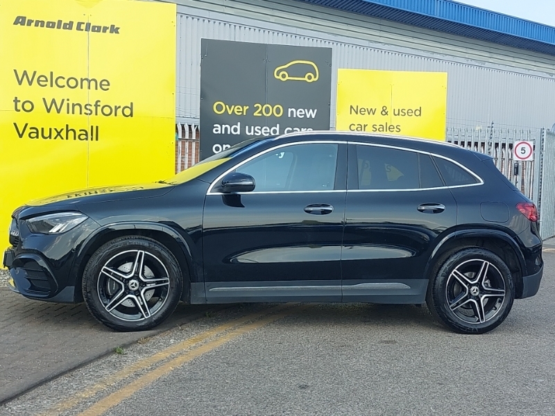Mercedes-Benz GLA Class Gla 200 Amg Line Executive Black #4