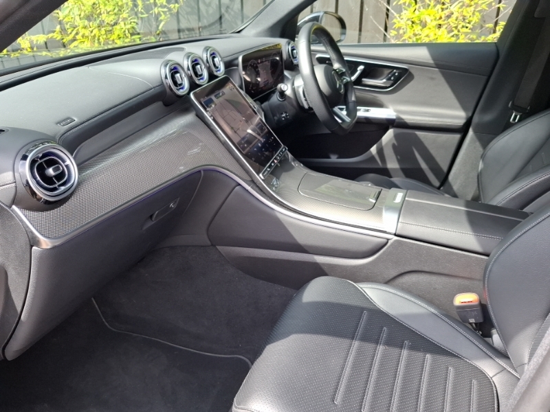 Mercedes-Benz GLC Class Glc 300D 4Matic Amg Line Premium 9G-tronic Black #5