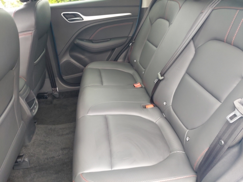 MG ZS 1.0T Gdi Exclusive Blue #6