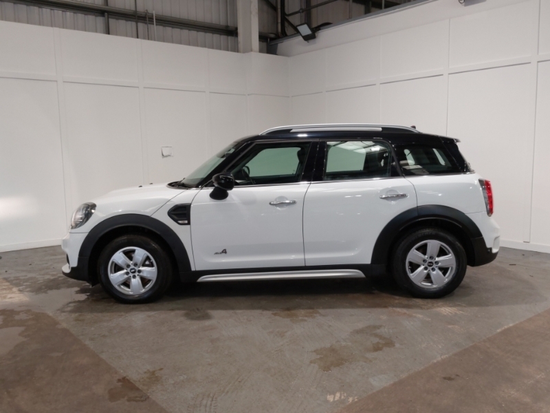 Mini Countryman 1.5 Cooper Classic All4 HN69PNU White #4