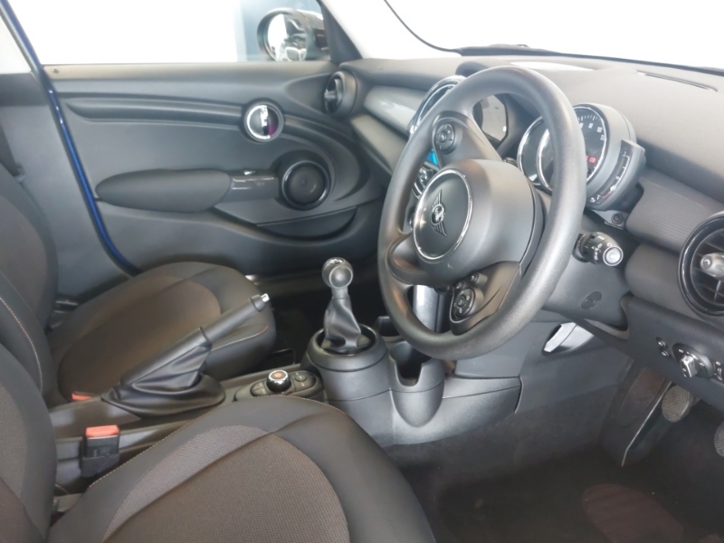 Mini Hatch 1.5 Cooper Classic II LR20VNZ Blue #6
