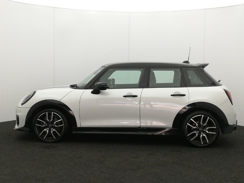 Mini Hatch 1.5 C Sport Level 1 HMZ3341 White #4