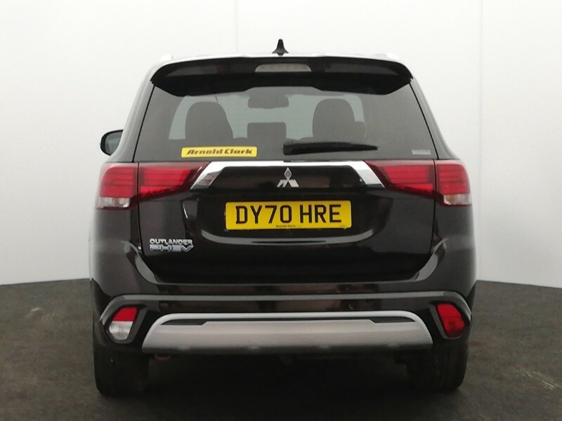 Mitsubishi Outlander 2.4H Twinmotor 13.8Kwh Exceed Safety Cvt 4Wd Euro Black #18