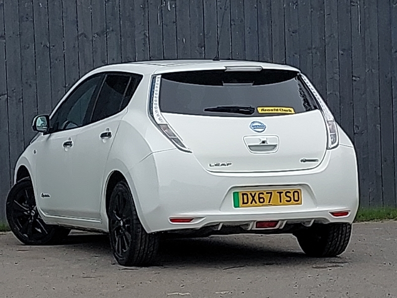 Nissan Leaf 0.0 Acenta 109 Bhp Black #2